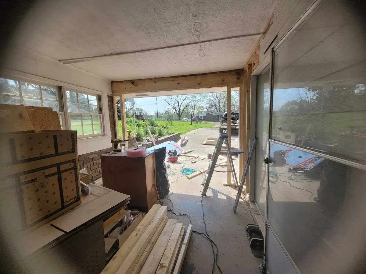 Air movers and dehumidifier for Water Mitigation Services in Moosic